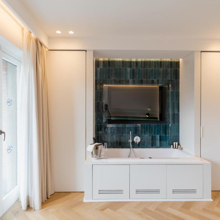 Grand Hotel Cesare Augusto - Suite con Vasca Idromassaggio - 13