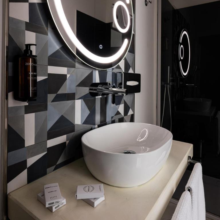 The Dome Guest House - Camera Matrimoniale con Bagno Privato - 6