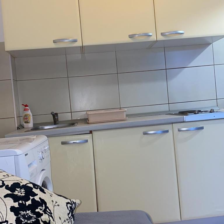 Apartments Ivan - Apartman sa 1 Spavaćom Sobom, Terasom i Pogledom na More - 6