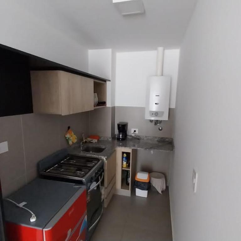 Hermoso en Plaza Alberdi - One-Bedroom Apartment - 9
