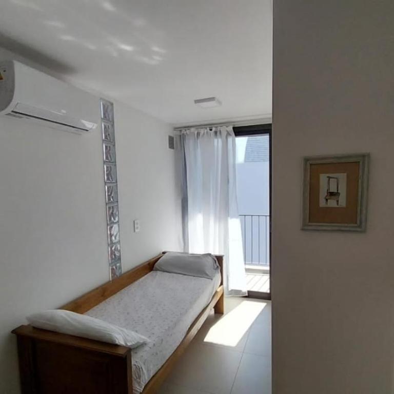 Hermoso en Plaza Alberdi - One-Bedroom Apartment - 1