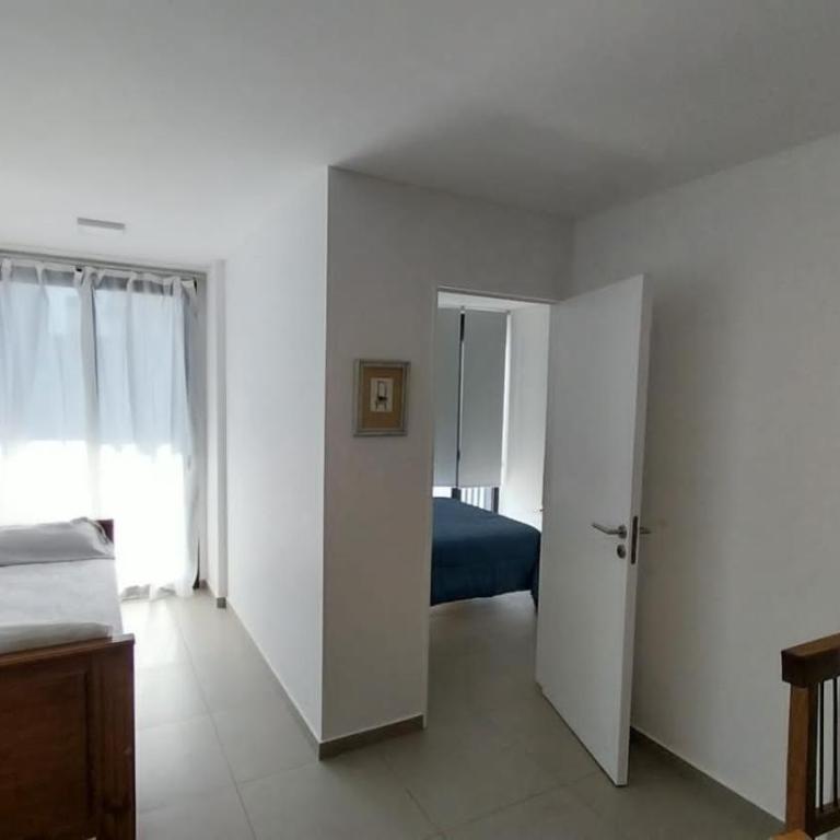 Hermoso en Plaza Alberdi - One-Bedroom Apartment - 10