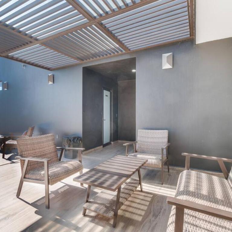 Piso 18 en Malecon con Vista al Mar - Two-Bedroom Apartment - 4