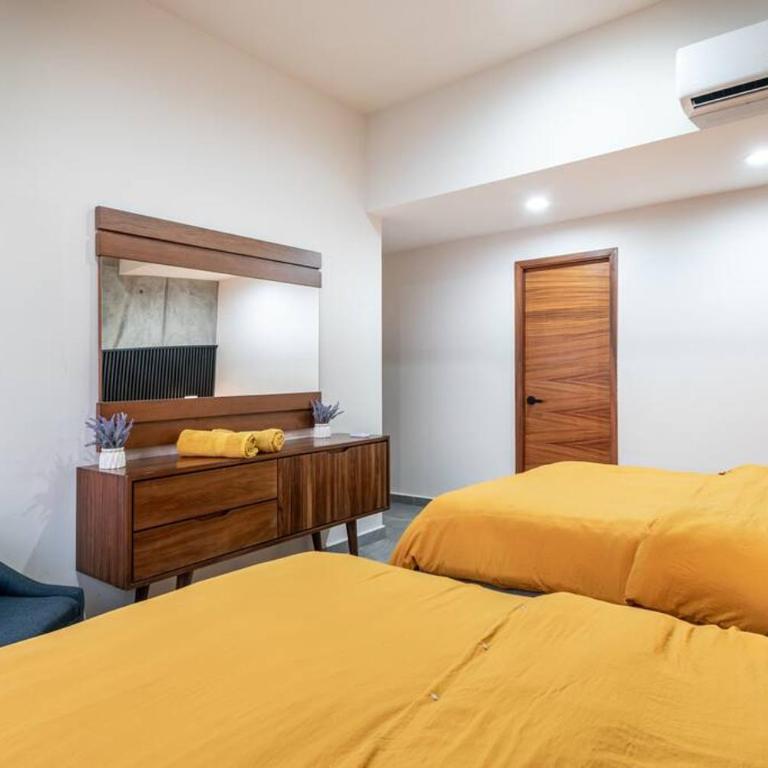Piso 18 en Malecon con Vista al Mar - Two-Bedroom Apartment - 12