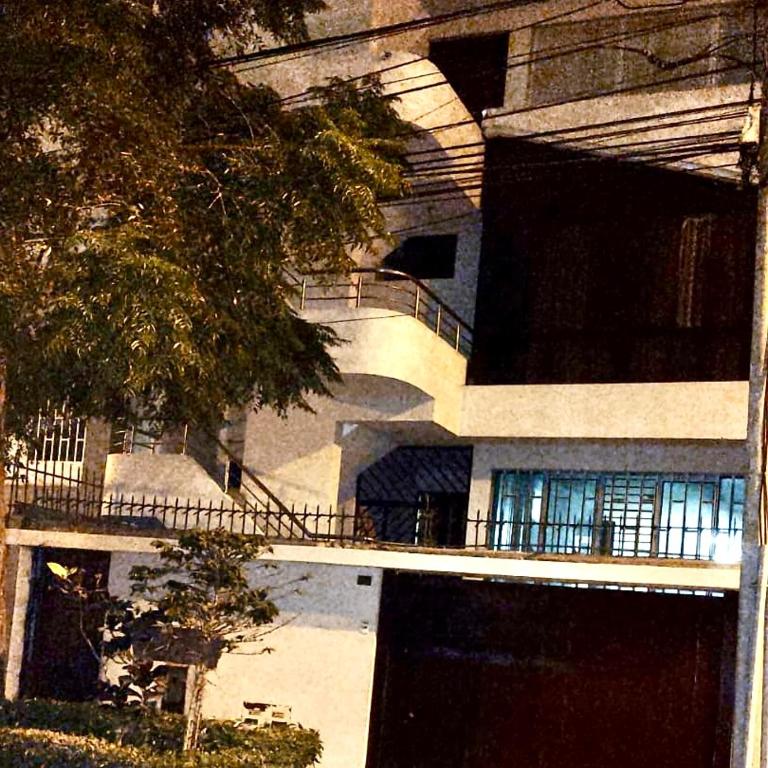 San Miguel Apartment -Lima - Three-Bedroom Apartment - 2