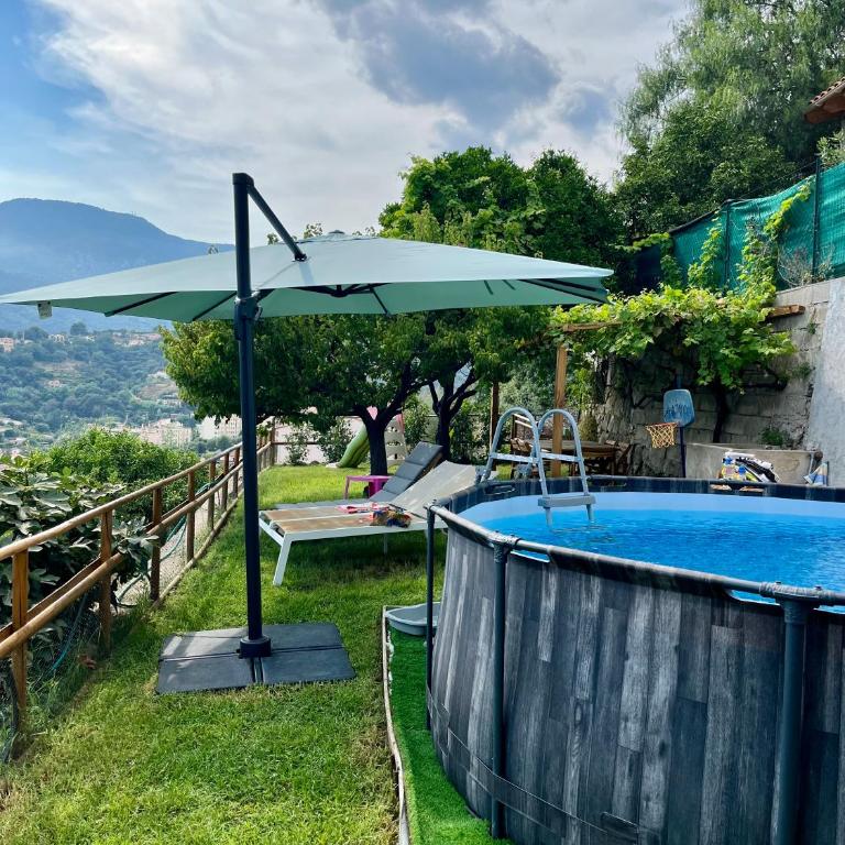 Villa panoramique vue mer et jardin-6 personnes-Menton - Villa 3 Chambres - 32