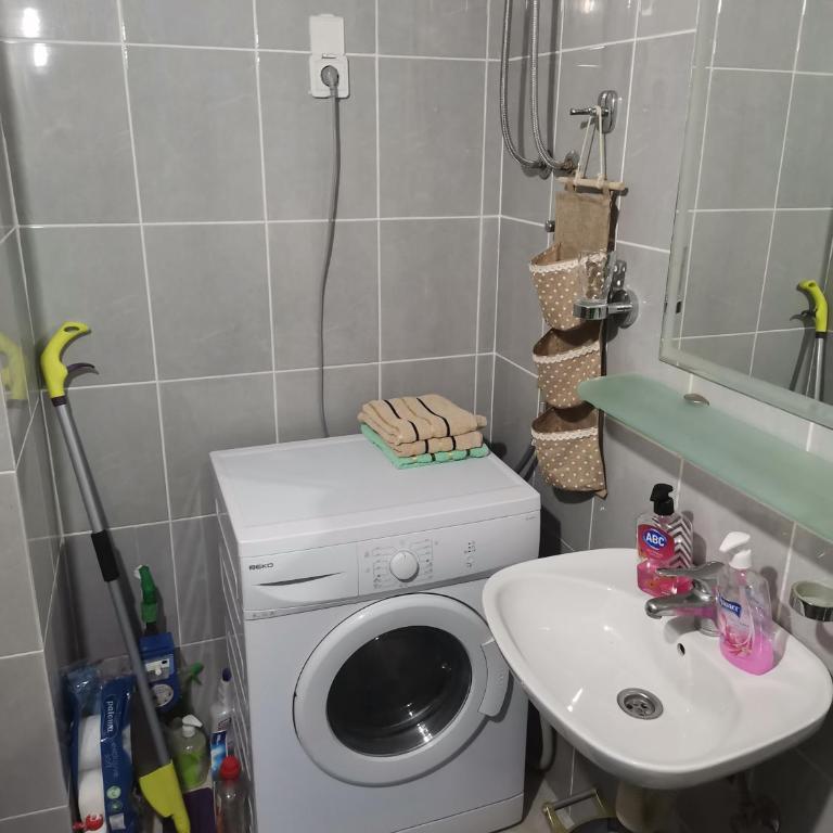 Gallery apartment Budva - Apartman sa 1 Spavaćom Sobom - 11