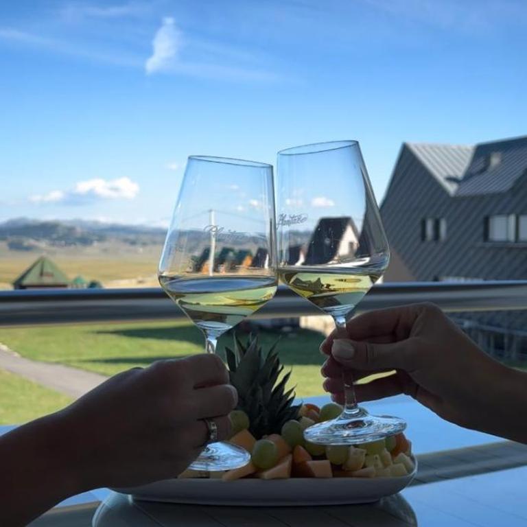 Village Moticki Gaj - Three-Bedroom Villa - 11