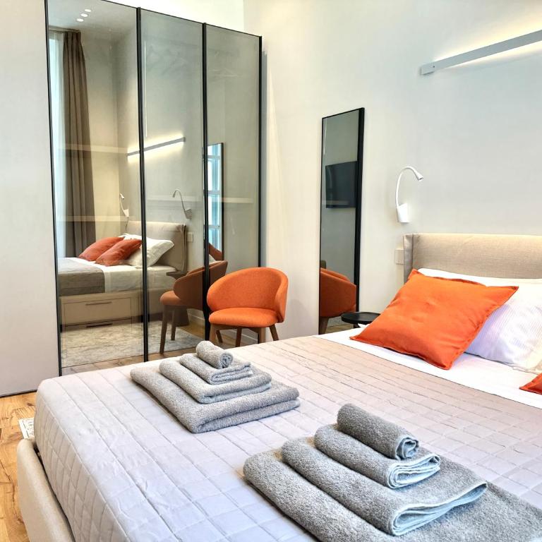 SAVOY Luxury Apartment CITY CENTER - One-Bedroom Apartment - 2