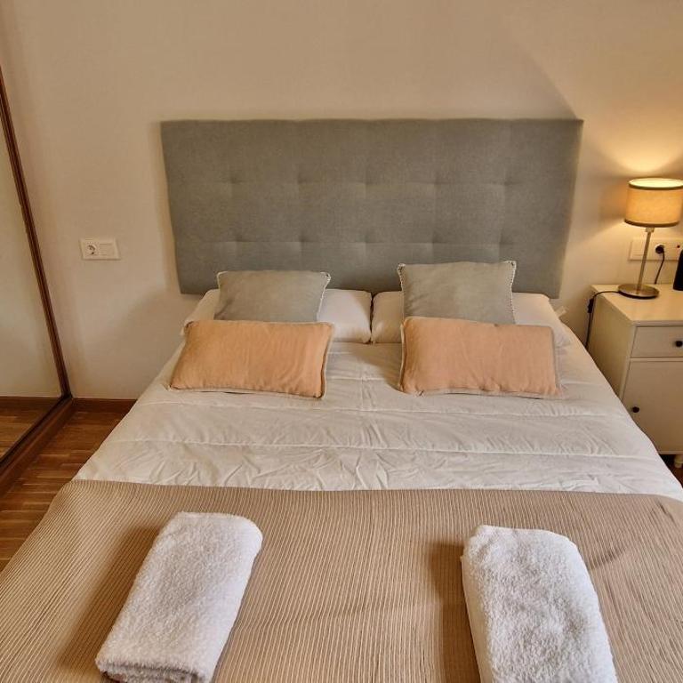 Artillería 10 - 2 hab 2 baños, Con garaje y Wifi - VUT-3845-AS - Apartamento de 2 dormitorios - 12