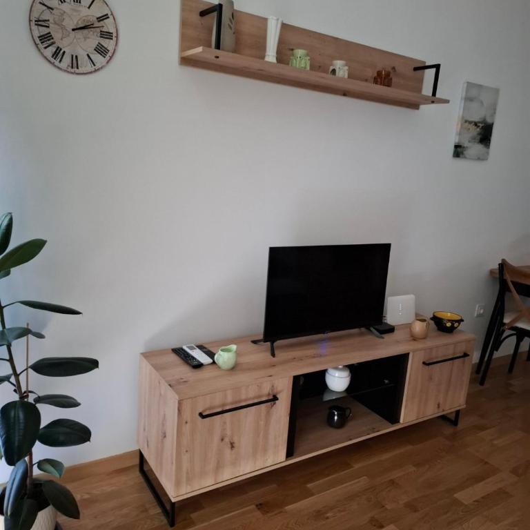 Apartman One - One-Bedroom Apartment - 6