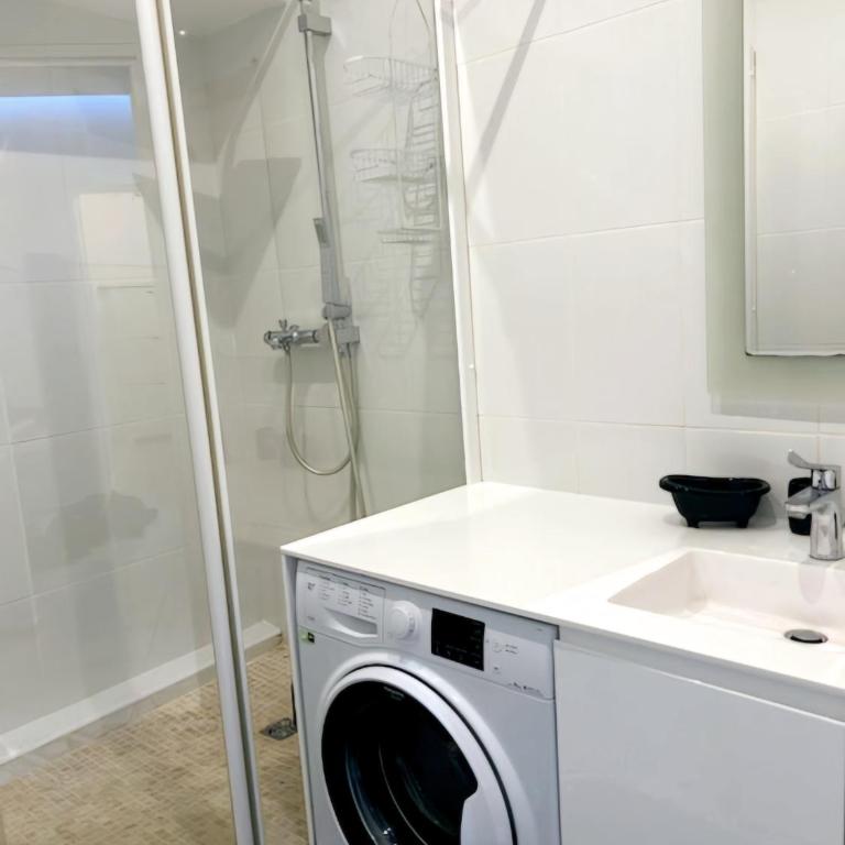 magnifique appartement basilique de saint Denis - Three-Bedroom Apartment - 22