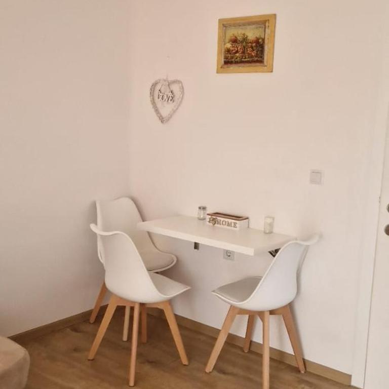 GREEN Centar by Vasvy - One-Bedroom Apartment - 23