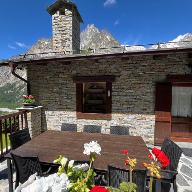 Chalet Chez Louis - Alpine Charm with Mont Blanc View & Ski Access - Chalet con 2 Camere da Letto - 19