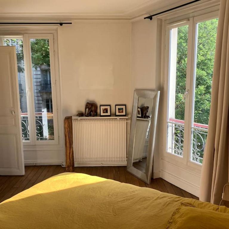 Appartement Haussmanien au coeur du village Montmartre ! - Appartement 2 Chambres - 4