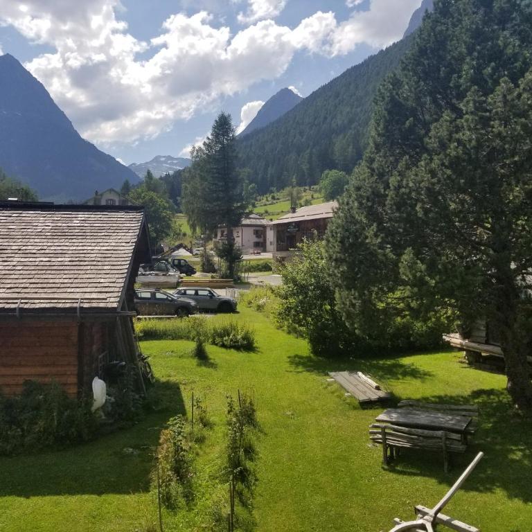 Chalet Walser à VALLORCINE 13 kms CHAMONIX France - Appartement 1 Chambre - 3