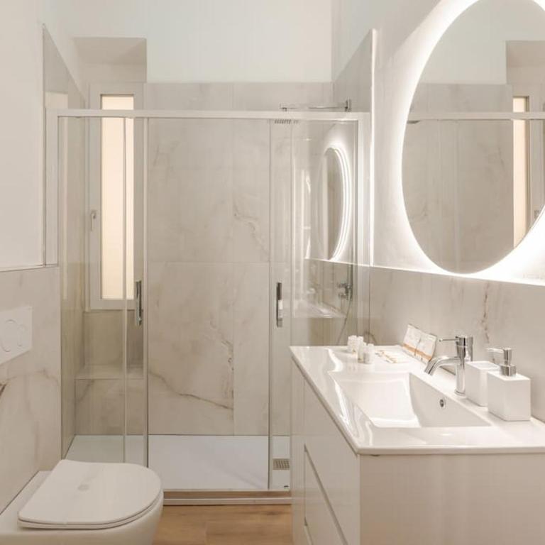 Luxury Apartment - 8 person - Centro Storico Trieste - Appartamento con 3 Camere da Letto - 17