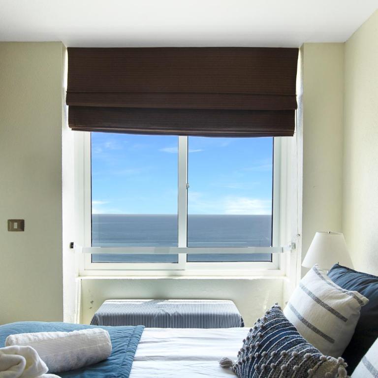 Depto Frente al Mar con Piscinas, Quincho, Jacuzzi y Sauna - Two-Bedroom Apartment - 9