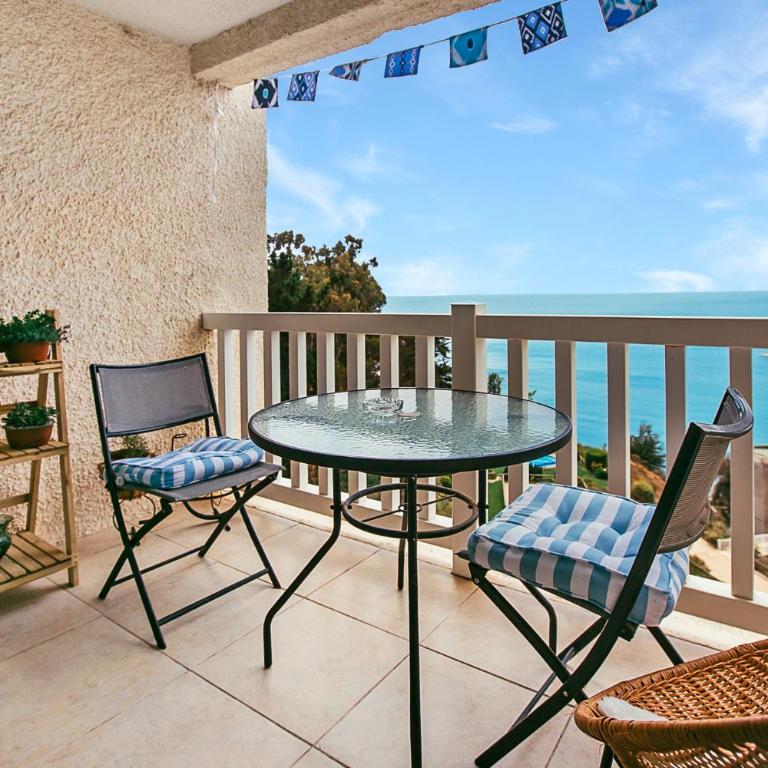 Depto Frente al Mar con Piscinas, Quincho, Jacuzzi y Sauna - Two-Bedroom Apartment - 6