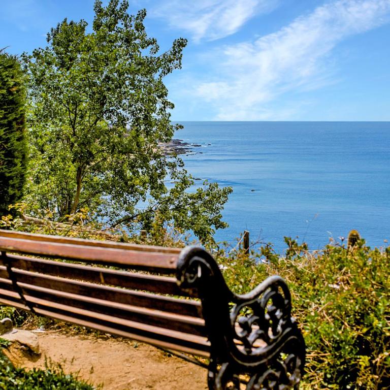 Depto Frente al Mar con Piscinas, Quincho, Jacuzzi y Sauna - Two-Bedroom Apartment - 16