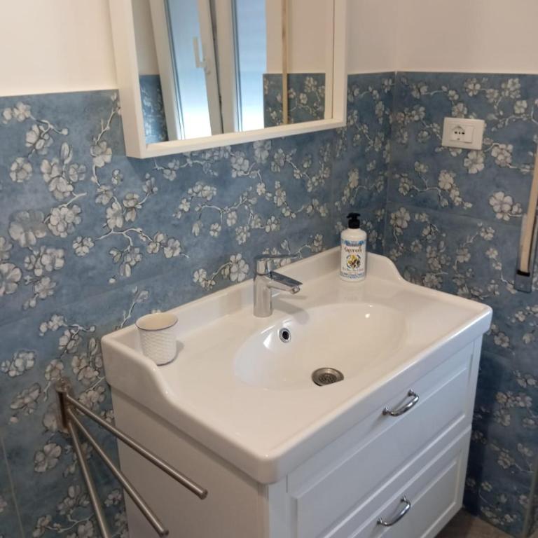 casaLucina - Appartamento con 2 Camere da Letto - 26