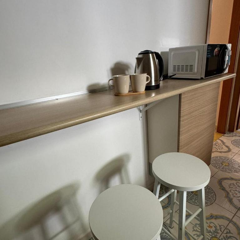 Il Vicoletto - Camera Familiare con Bagno Privato - 1