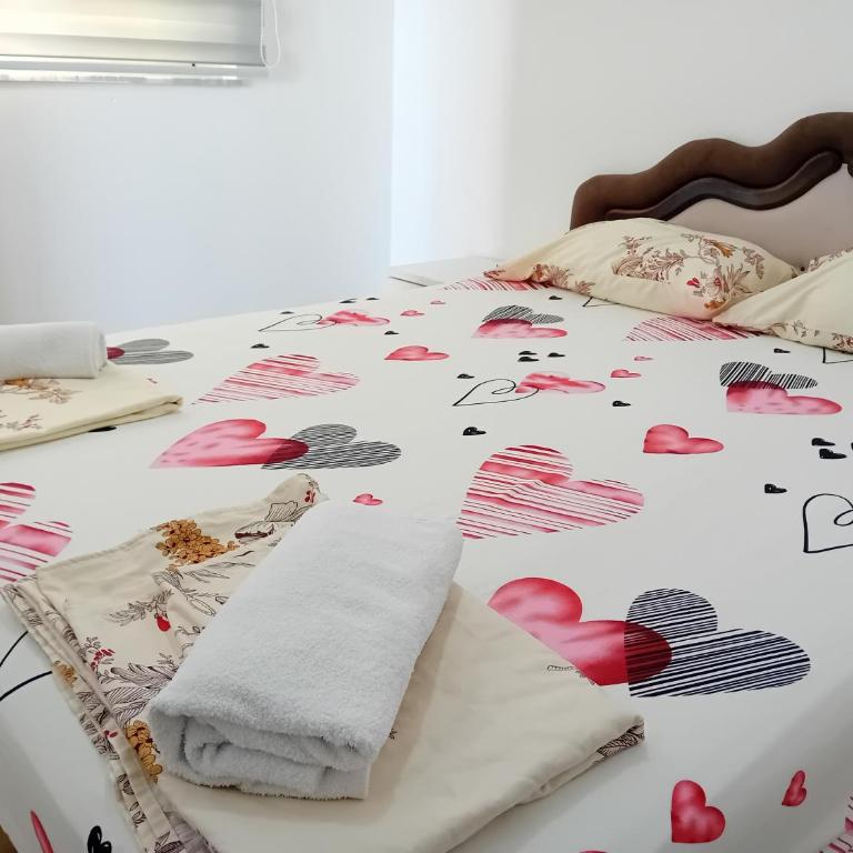 Apartments Verona - Deluks Queen Soba sa 2 Velika Bračna Kreveta (Queen) - 1