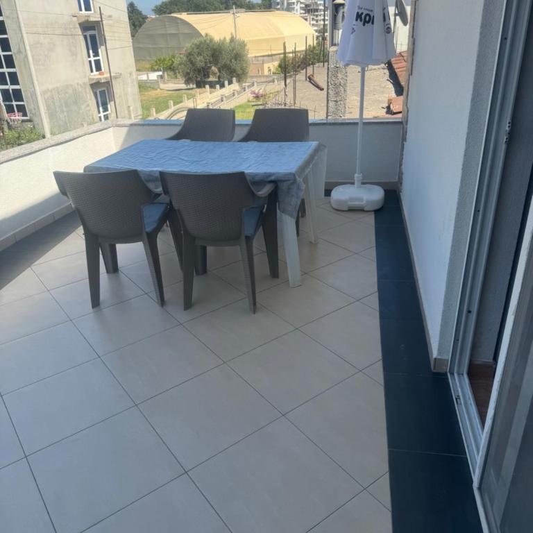 Vila Almas - Četvorokrevetna Soba s Terasom - 4