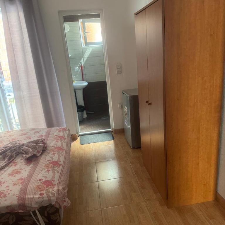 Vila Almas - Porodična Soba sa Sopstvenim Kupatilom - 6