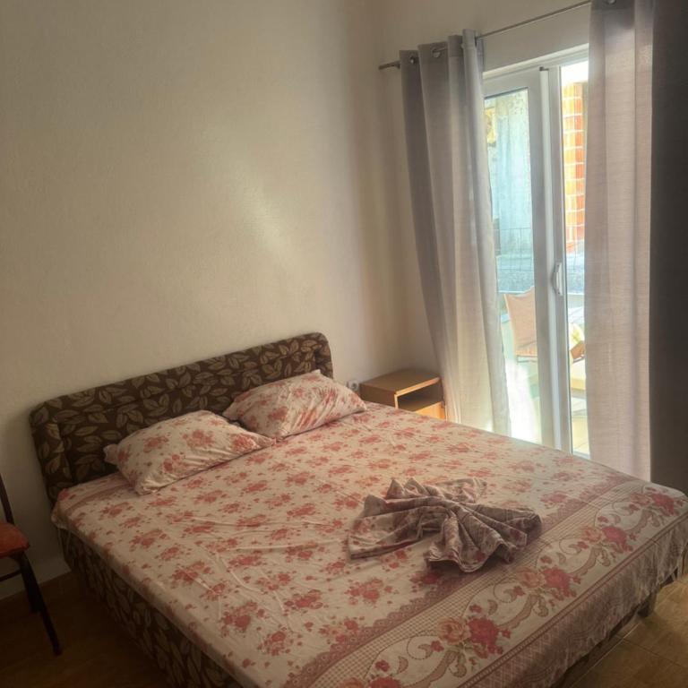 Vila Almas - Porodična Soba sa Sopstvenim Kupatilom - 8