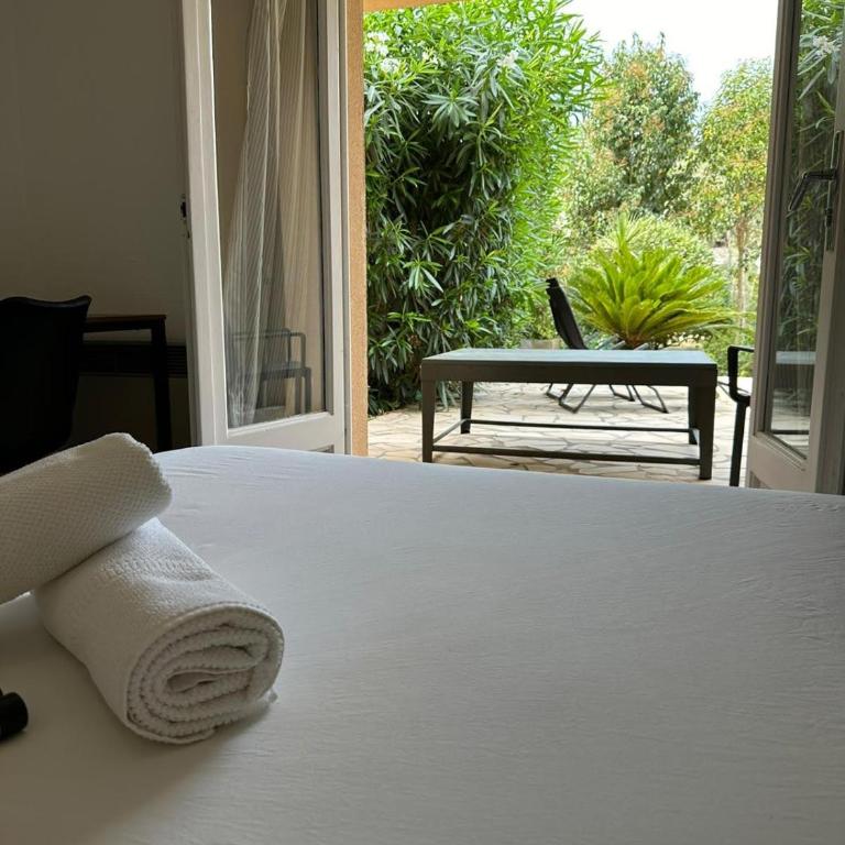 Villa Constance 1 Antibes - Spacieux duplex avec jardin - Apartment mit 4 Schlafzimmern - 10