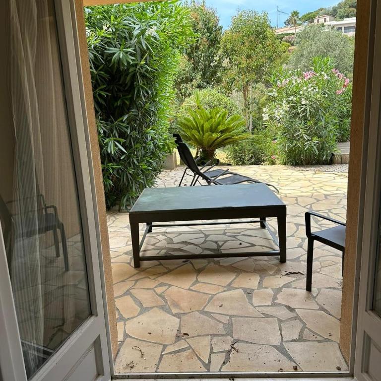 Villa Constance 1 Antibes - Spacieux duplex avec jardin - Apartment mit 4 Schlafzimmern - 11