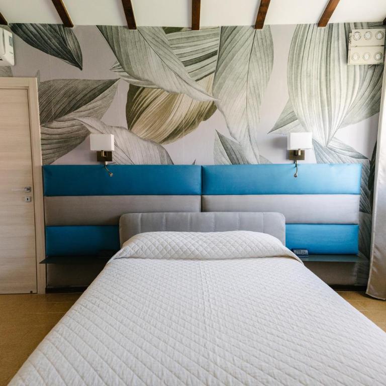 Spina Verde Home - Two-Bedroom Apartment with Private Pool - 2