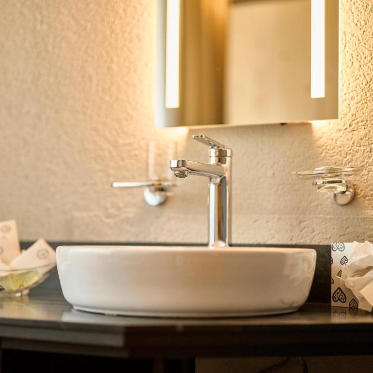Hotel Central Wolter - Grindelwald - Familienzimmer mit Balkon (4 Personen) - 14