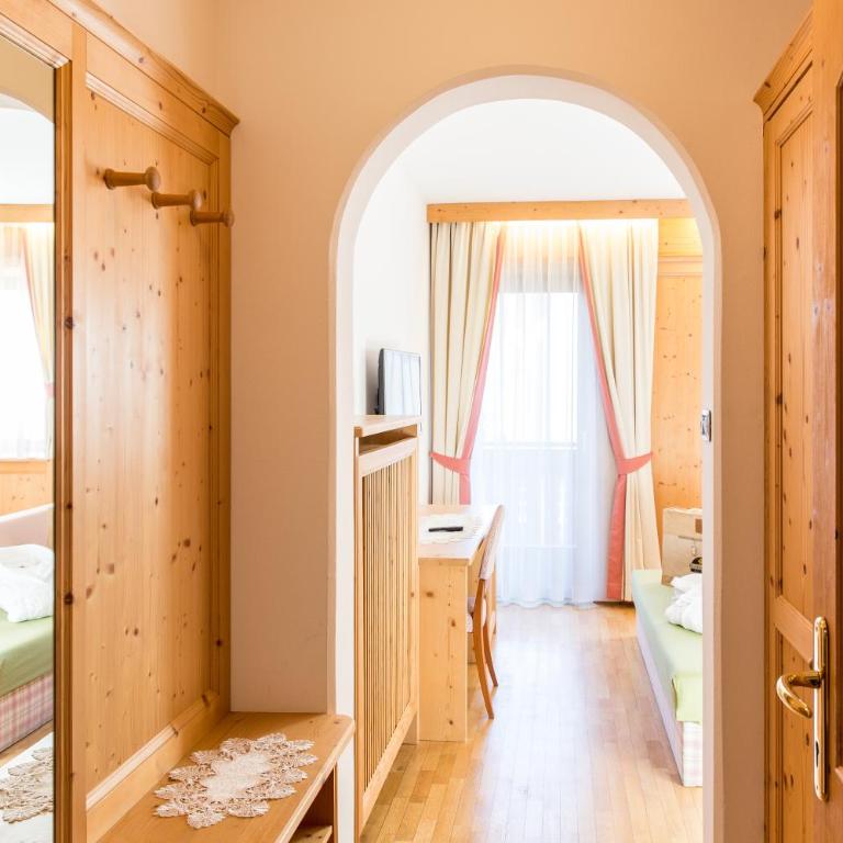 Hotel Goldene Rose - Camera Tripla - 3