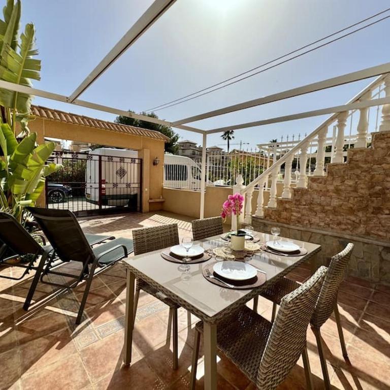 House in Orihuela Costa La Zenia - Casa de 3 dormitorios - 1