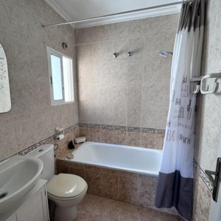 House in Orihuela Costa La Zenia - Casa de 3 dormitorios - 28