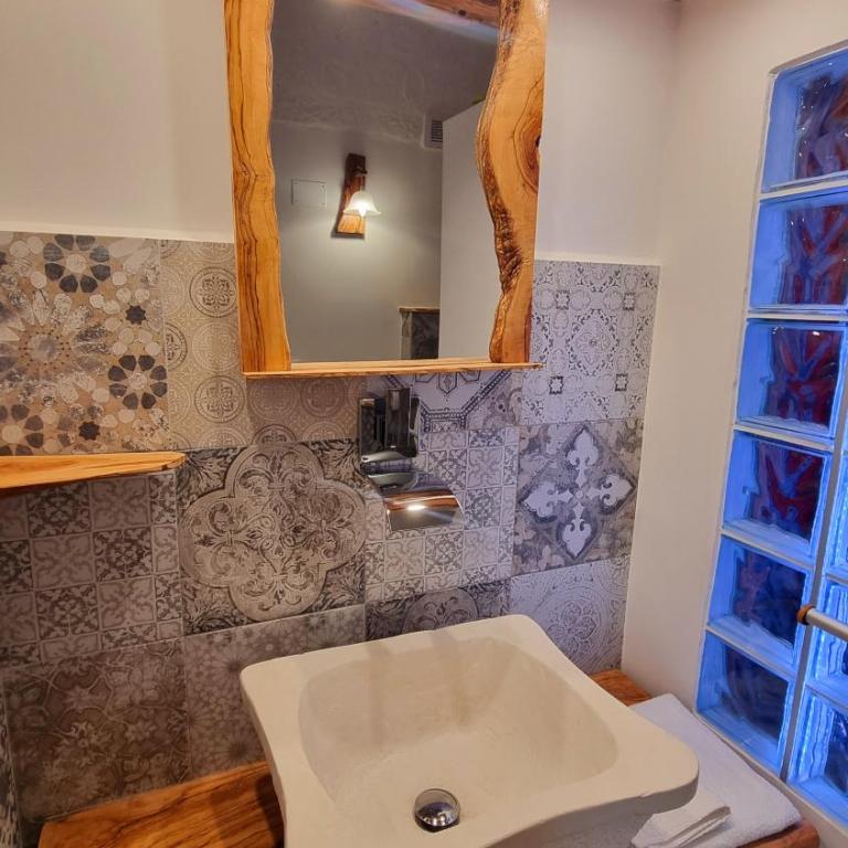 Petra Bianca Luxury Suite Ceglie Messapica - One-Bedroom House - 11