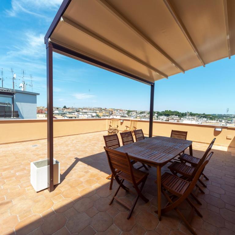 Cardinal Mistrangelo - next to the metro station, large and comfortable penthouse with terrace - Appartamento - 3