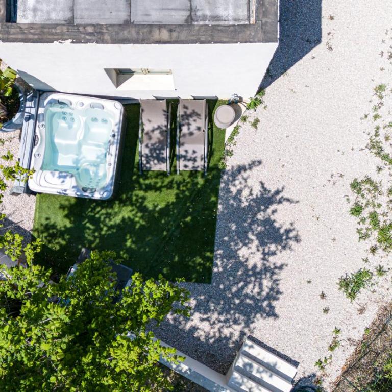 HOME&TREES - Villa Sole Jacuzzi Calme - Villa 2 Chambres - 8
