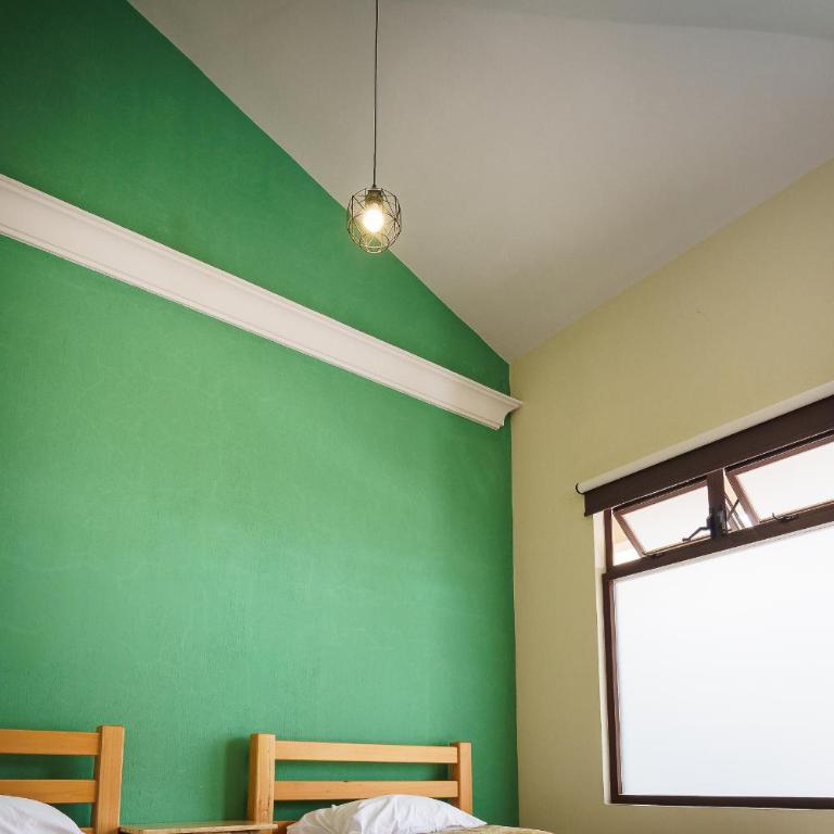 Tierra Alta Hostal - Twin Room with Shared Bathroom - 2