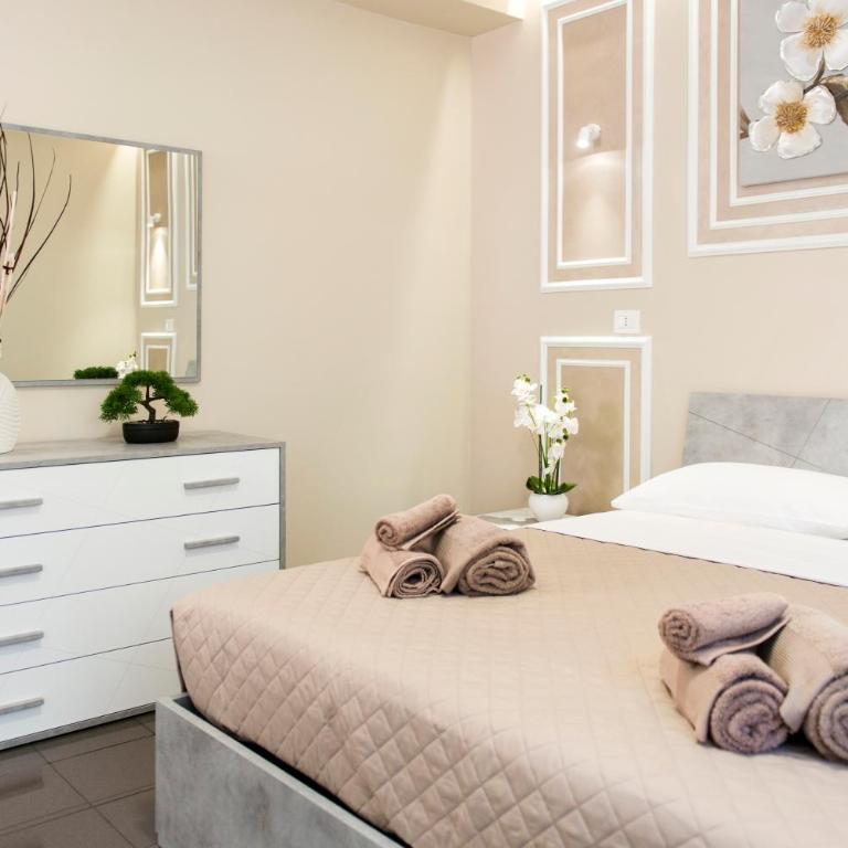 Maison Mevoli - Two-Bedroom Apartment with Balcony - 14