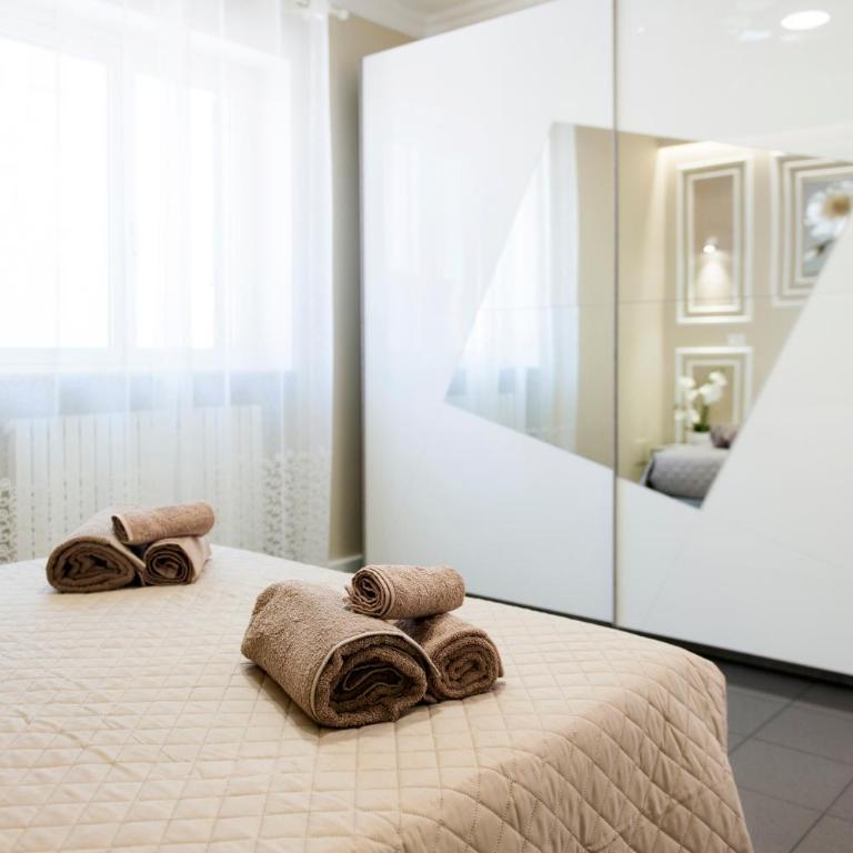 Maison Mevoli - Two-Bedroom Apartment with Balcony - 13