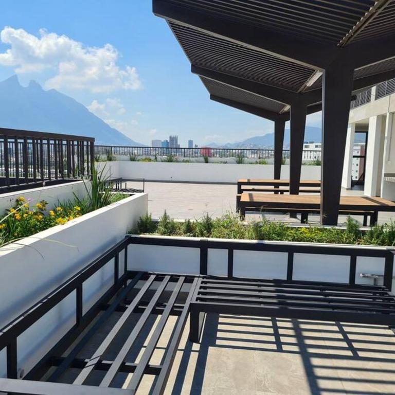Depto en Barrio Antiguo, Santa Lucia y Fundidora - One-Bedroom Apartment - 16