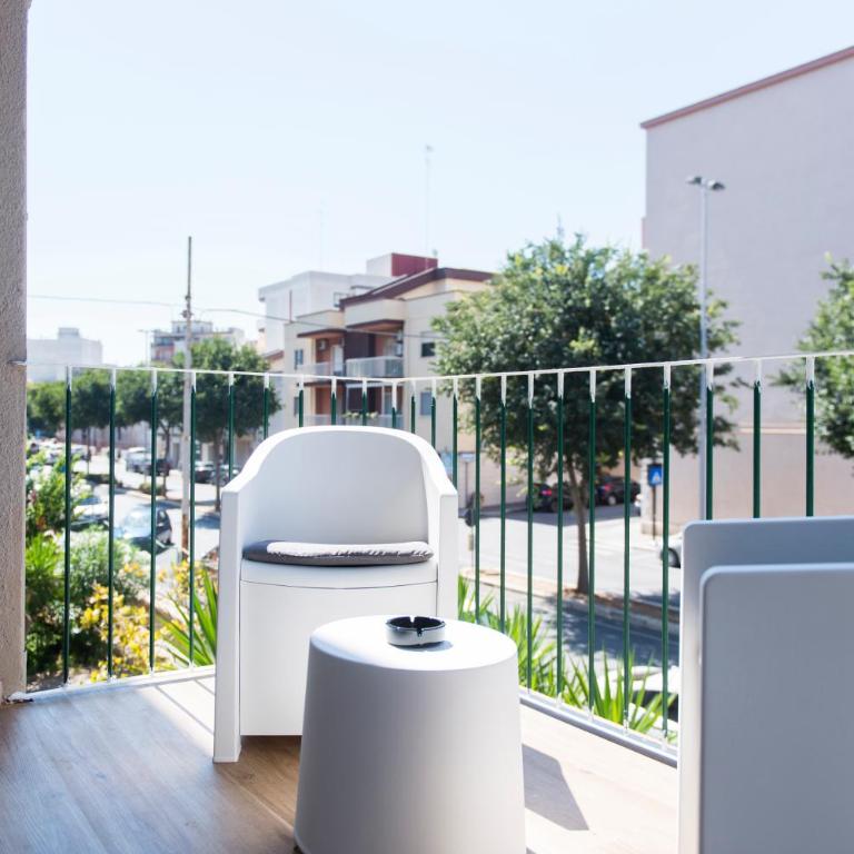 Maison Mevoli - Two-Bedroom Apartment with Balcony - 33
