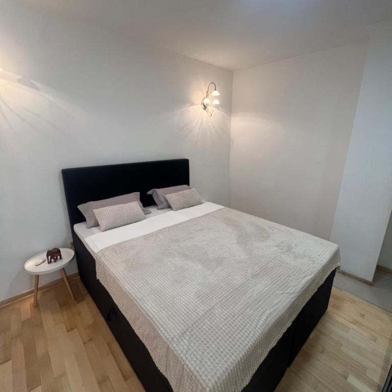 Apartments Malin - Apartment - Ground Floor - 1