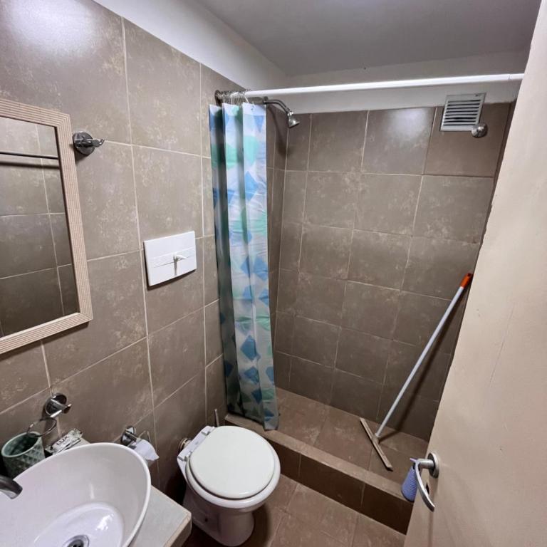 Hospedaje LH primero D - Apartamento de 1 dormitorio - 10