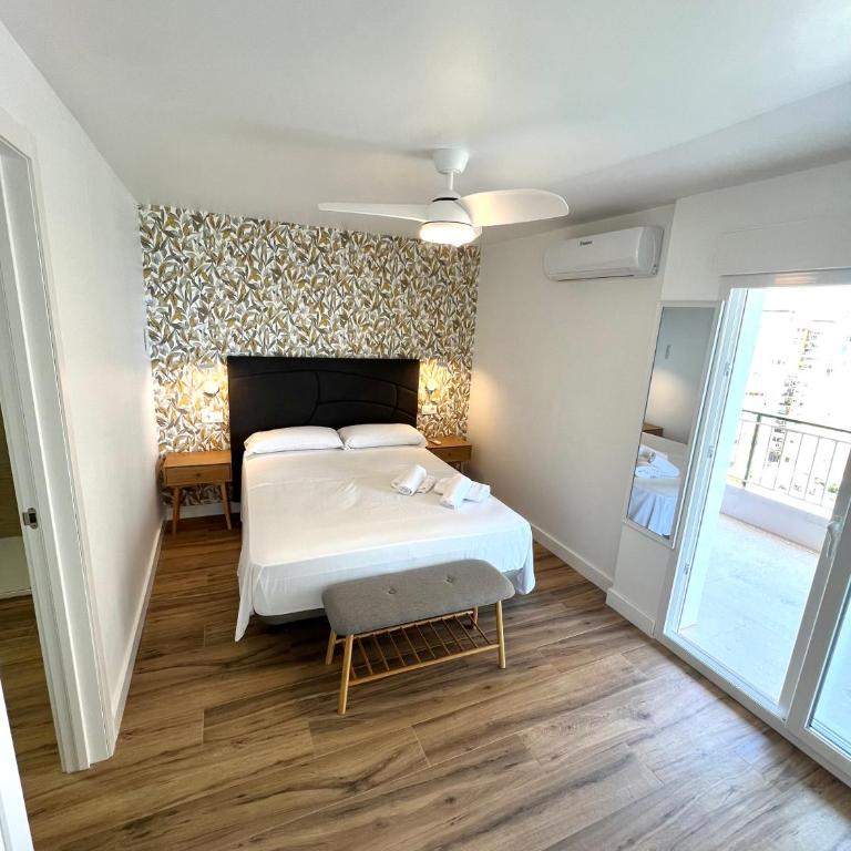 Principado ESTHER BENIDORM VACATION RENTALS FROM 11 NIGHTS - Two-Bedroom Apartment - 10