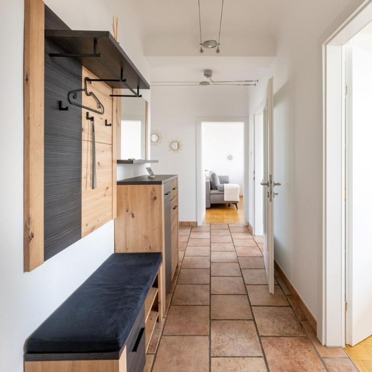 TAMLiving Zentrum Luxus Messe WIFI Traumaussicht Sunrise&Sunset - Apartment mit 1 Schlafzimmer - 11