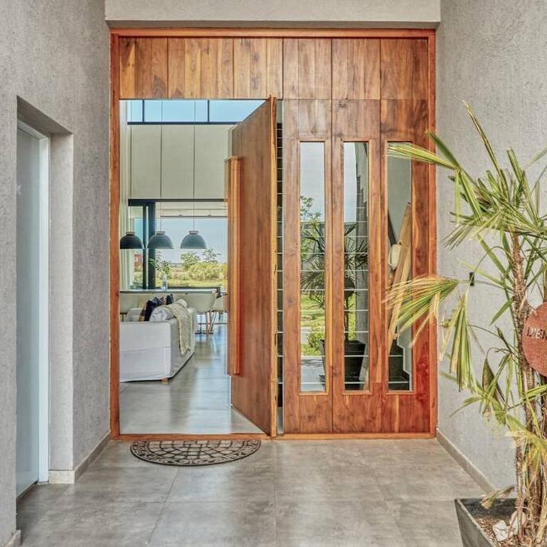 Impresionante casa en la laguna - Four-Bedroom House - 6